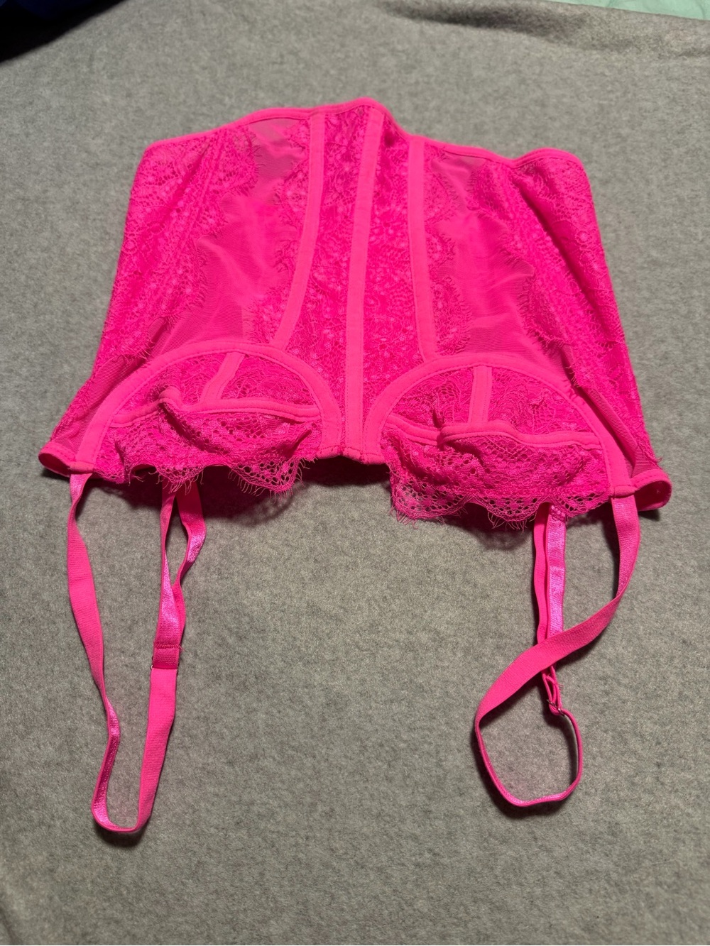 Strapless Lace Bustier Bra in Hot Pink